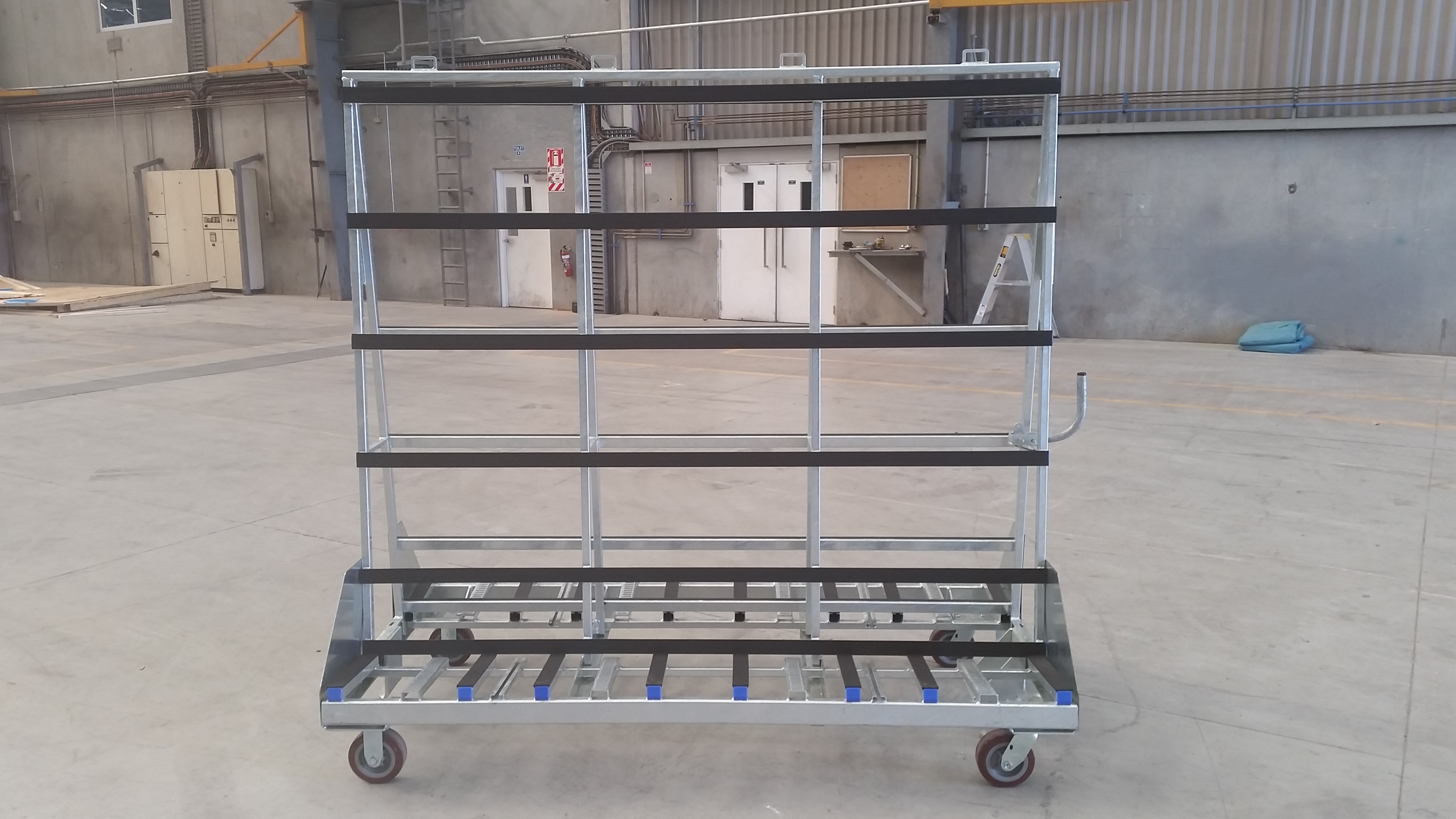 Glass rack trolley
